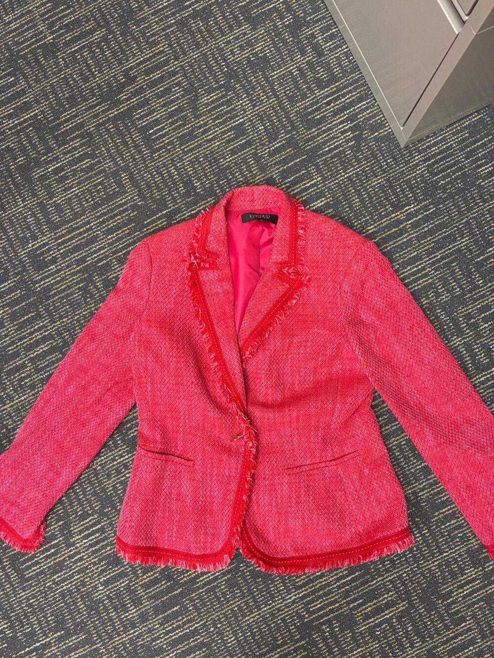 Kasper Red/Pink Tweed Fringe Trim Blazer Jacket Women’s Size 12 Vintage inspired